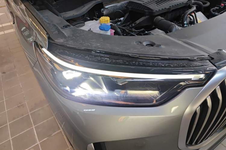Used Chery Tiggo 9 C-DM 2025 1.5T 106KM Ultra-Enjoyment Version 5 Seats Lithium Iron Phosphate Right Front Headlight