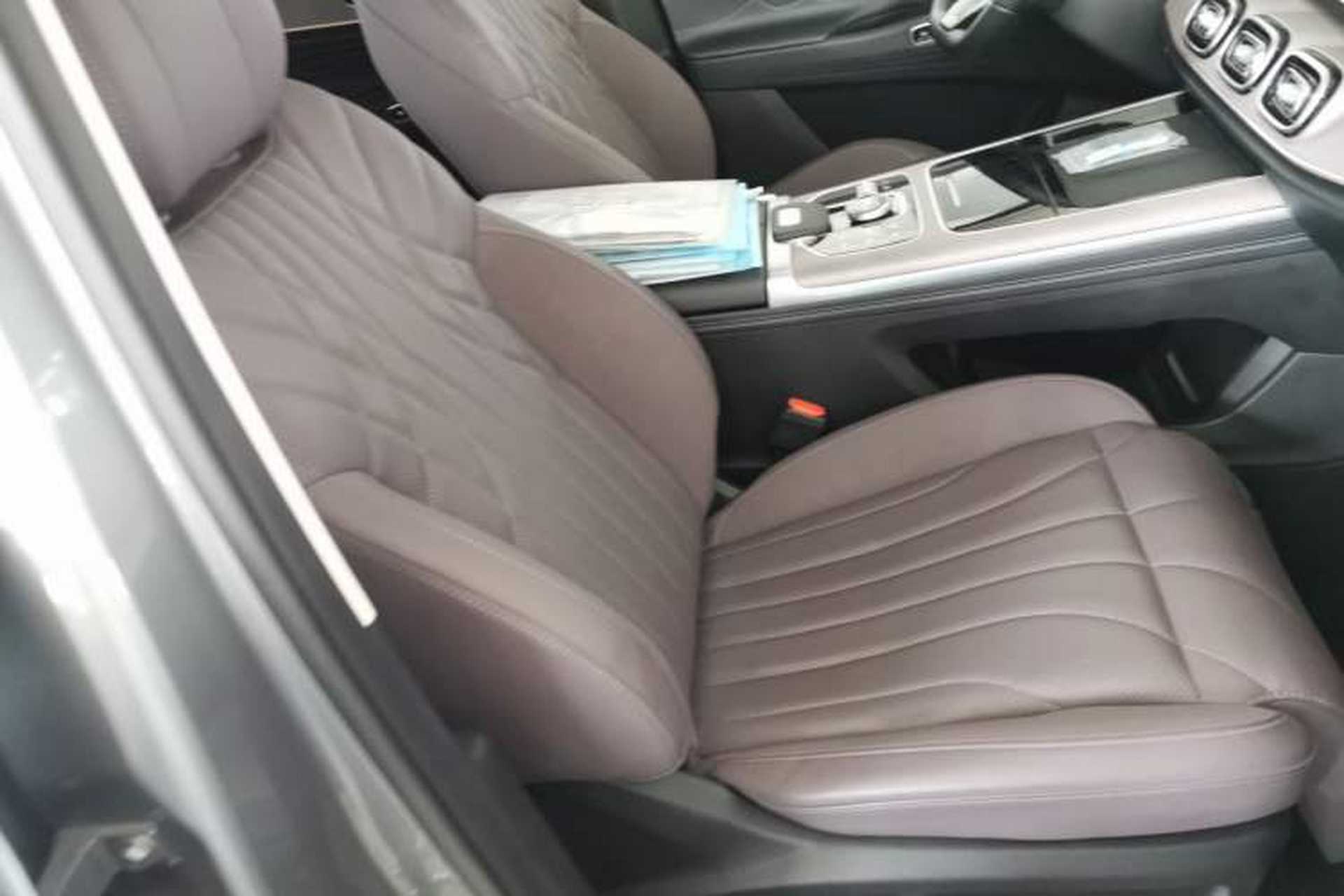 Used Chery Tiggo 9 C-DM 2025 1.5T 106KM Ultra-Comfort Edition 5 Seats Lithium-NMC Right Front Seat