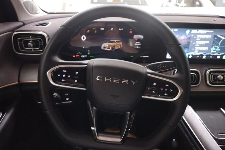 Used Chery Tiggo 9 C-DM 2025 1.5T 106KM Ultra-Comfort Edition 5 Seats Lithium-NMC Steering Wheel