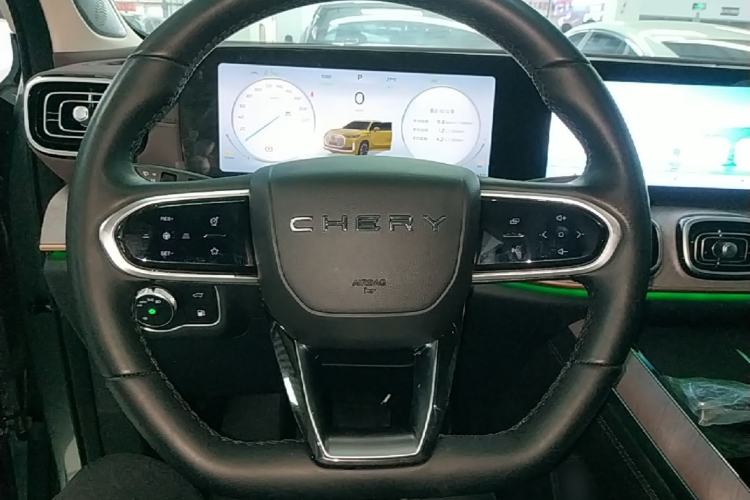 Used Chery Tiggo 9 C-DM 2025 1.5T 106KM Ultra-Comfort Edition 5 Seats Lithium-NMC Steering Wheel