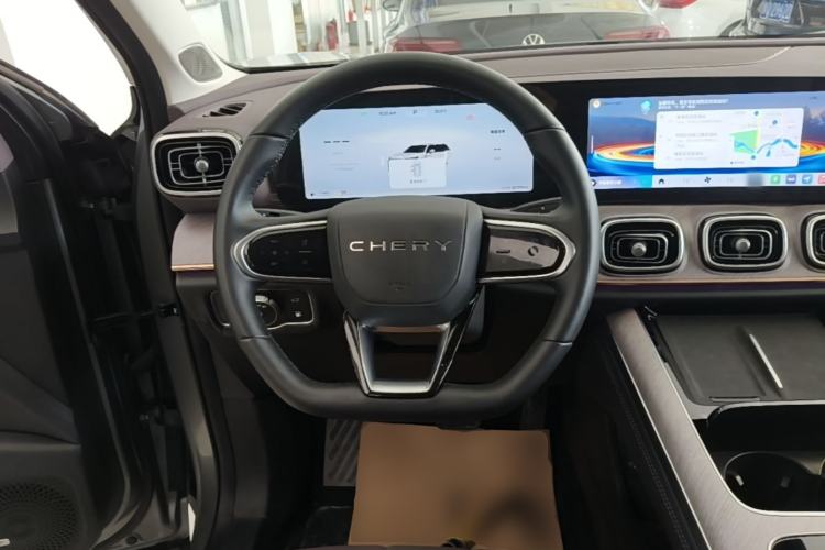 Used Chery Tiggo 9 C-DM 2025 1.5T 106KM Ultra-Enjoyment Version 5 Seats Lithium Iron Phosphate Steering Wheel