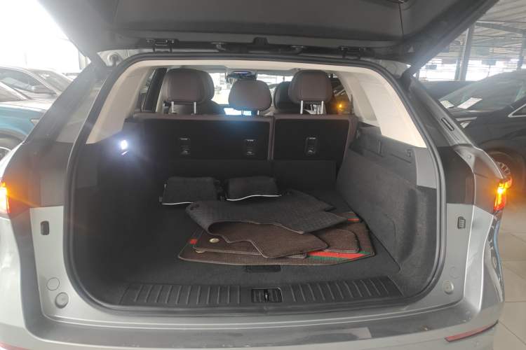 Used Chery Tiggo 9 C-DM 2025 1.5T 106KM Ultra-Comfort Edition 5 Seats Lithium-NMC Trunk