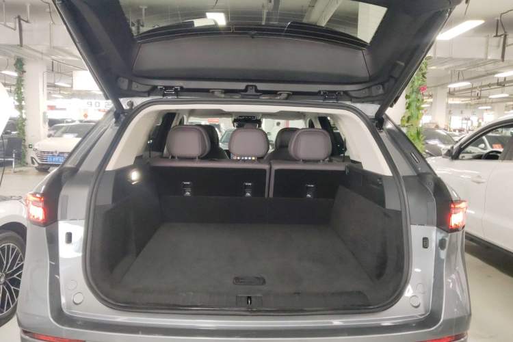 Used Chery Tiggo 9 C-DM 2025 1.5T 106KM Ultra-Comfort Edition 5 Seats Lithium-NMC Trunk
