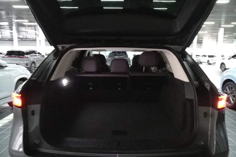 Used Chery Tiggo 9 C-DM 2025 1.5T 106KM Ultra-Comfort Edition 5 Seats Lithium-NMC Trunk