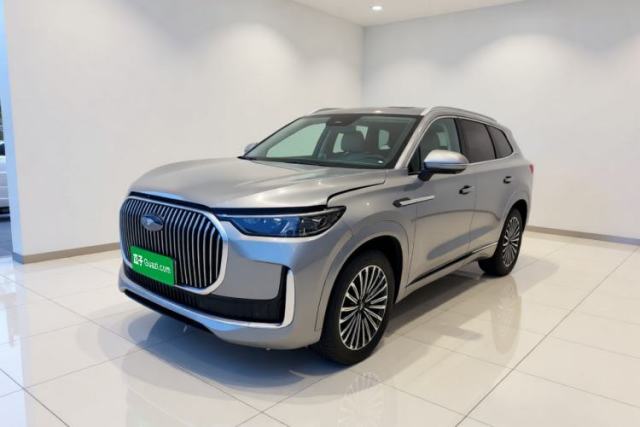 Ojetý Chery Tiggo 9 C-DM 2025 1.5T 106KM Ultra-Comfort Edition 5 Seats Lithium-NMC