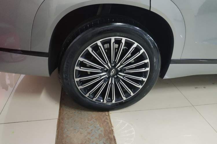Used Chery Tiggo 9 C-DM 2025 1.5T 106KM Ultra-Comfort Edition 5 Seats Lithium-NMC Exterior 8