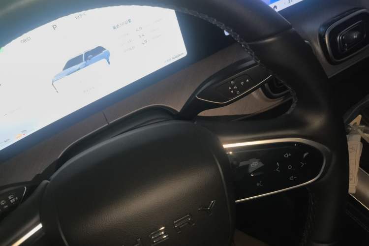 Used Chery Tiggo 9 C-DM 2025 1.5T 106KM Ultra-Comfort Edition 5 Seats Lithium-NMC Gear Lever