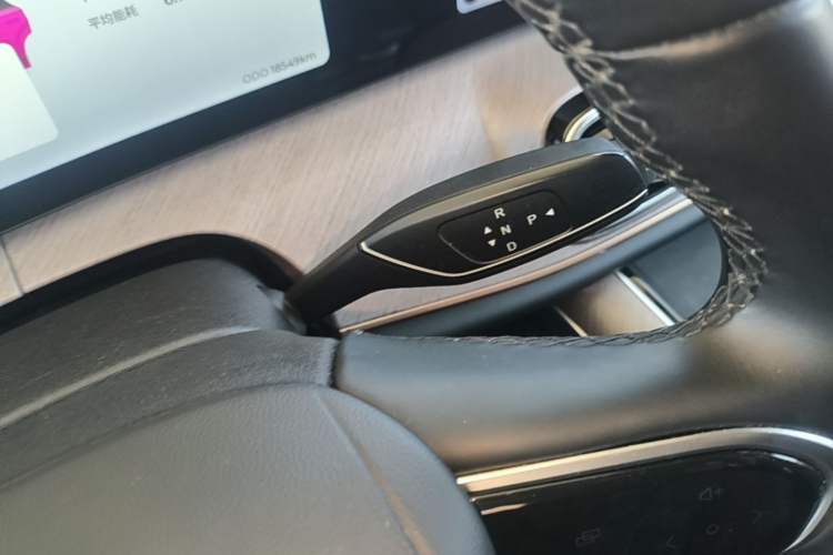 Used Chery Tiggo 9 C-DM 2025 1.5T 106KM Ultra-Comfort Edition 5 Seats Lithium-NMC Gear Lever