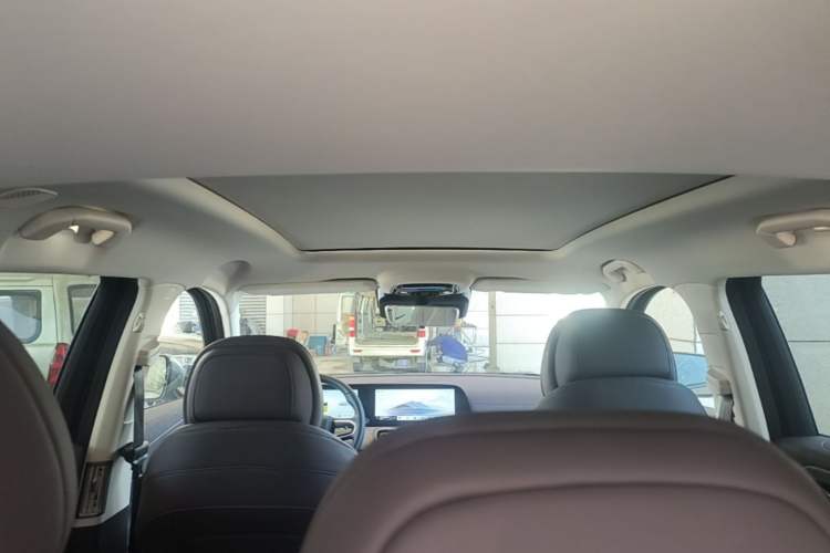 Used Chery Tiggo 9 C-DM 2025 1.5T 106KM Ultra-Comfort Edition 5 Seats Lithium-NMC Headliner