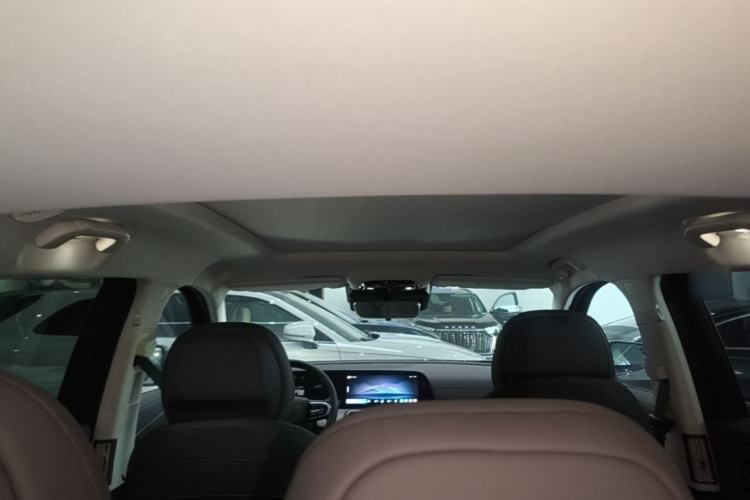 Used Chery Tiggo 9 C-DM 2025 1.5T 106KM Ultra-Comfort Edition 5 Seats Lithium-NMC Headliner