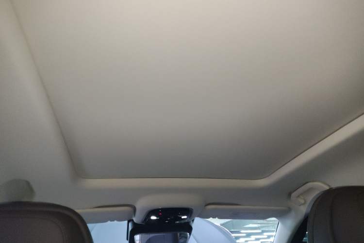 Used Chery Tiggo 9 C-DM 2025 1.5T 106KM Ultra-Comfort Edition 5 Seats Lithium-NMC Headliner