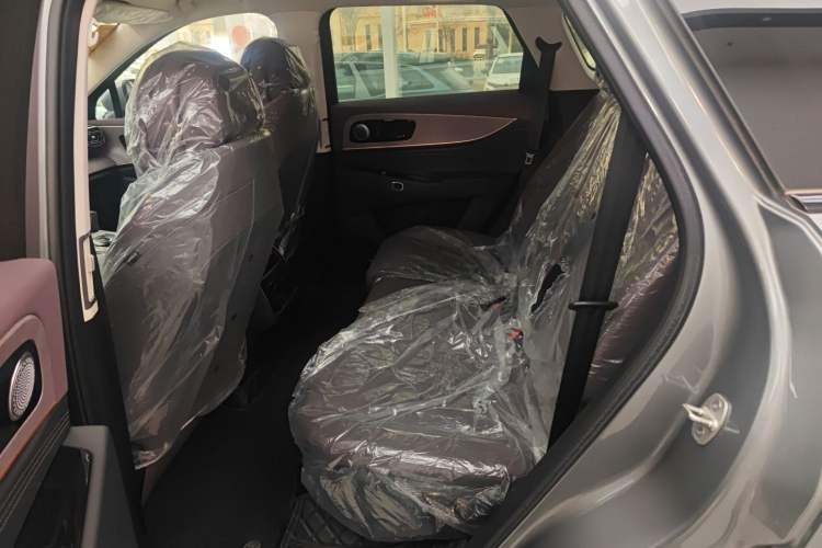 Used Chery Tiggo 9 C-DM 2025 1.5T 106KM Enjoy Edition 5 Seats Lithium Iron Phosphate Interior 1