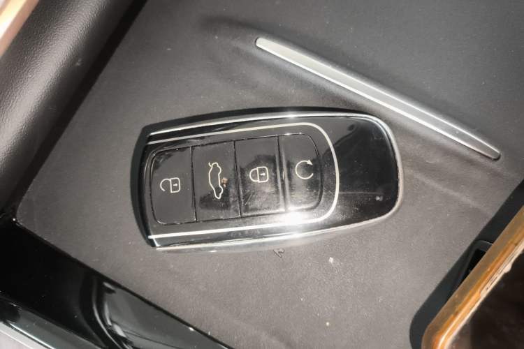 Used Chery Tiggo 9 C-DM 2025 1.5T 106KM Ultra-Comfort Edition 5 Seats Lithium-NMC Interior 1