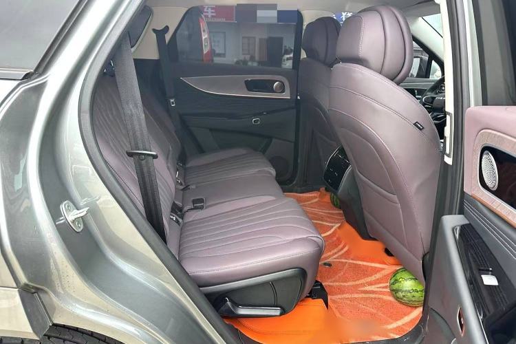 Used Chery Tiggo 9 C-DM 2025 1.5T 106KM Ultra-Comfort Version 7 Seats Lithium Iron Phosphate Interior 10