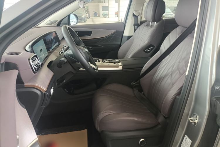 Used Chery Tiggo 9 C-DM 2025 1.5T 106KM Ultra-Comfort Edition 5 Seats Lithium-NMC Left Front Seat