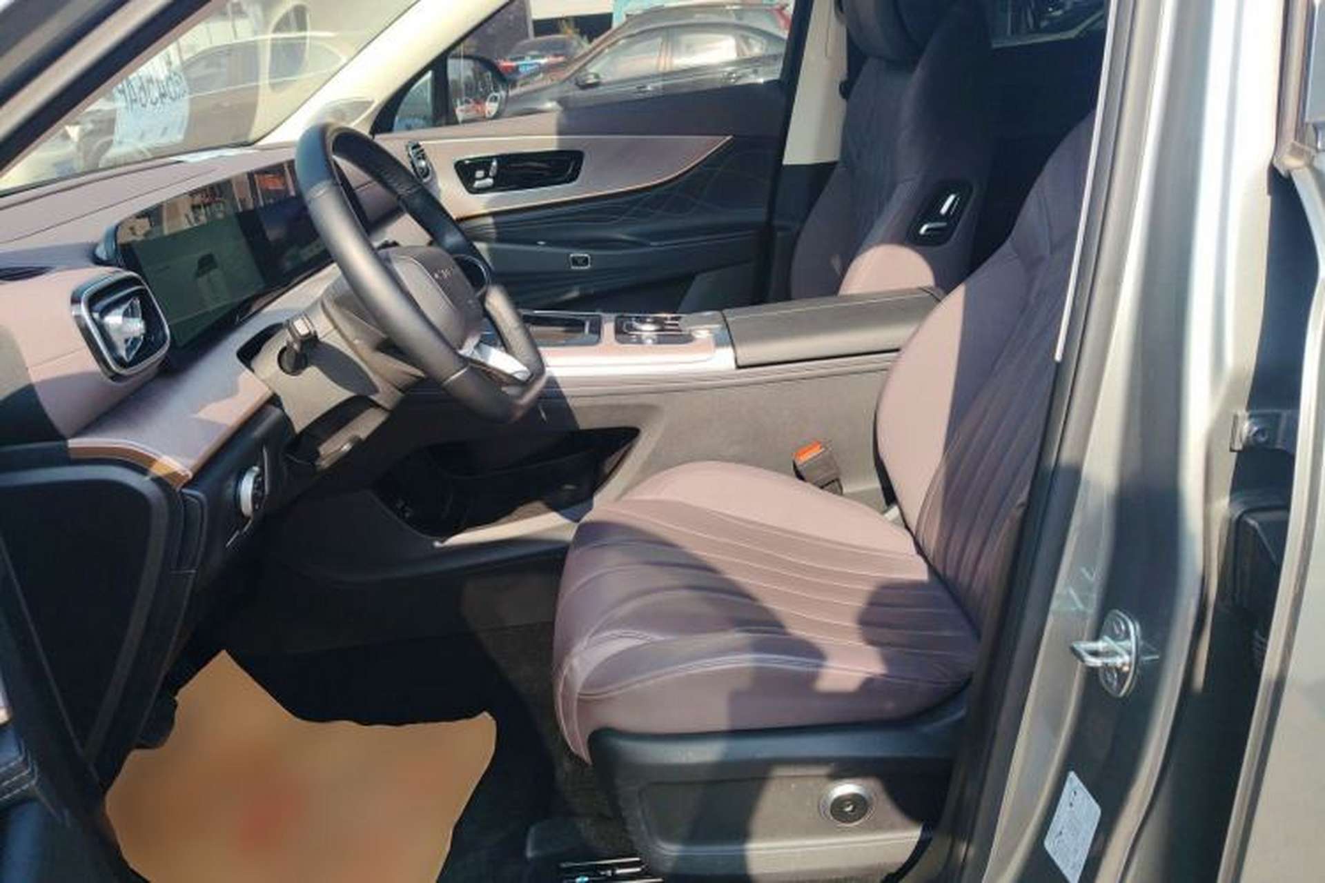Used Chery Tiggo 9 C-DM 2025 1.5T 106KM Ultra-Comfort Edition 5 Seats Lithium-NMC Left Front Seat