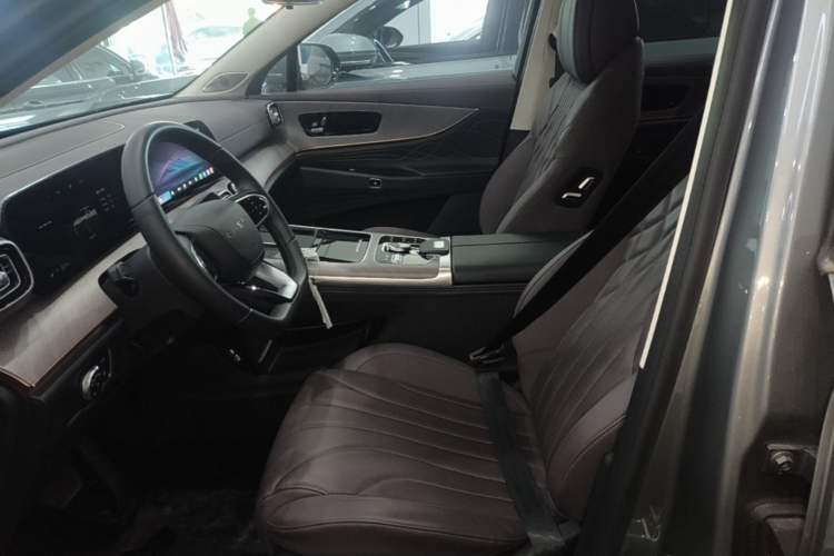 Used Chery Tiggo 9 C-DM 2025 1.5T 106KM Ultra-Comfort Edition 5 Seats Lithium-NMC Left Front Seat
