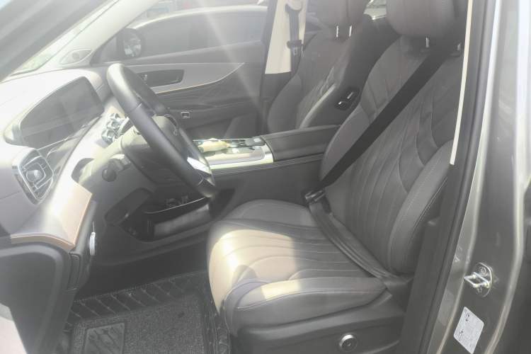Used Chery Tiggo 9 C-DM 2025 1.5T 106KM Ultra-Comfort Edition 5 Seats Lithium-NMC Left Front Seat