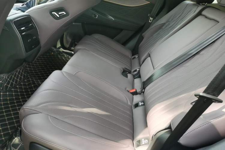 Used Chery Tiggo 9 C-DM 2025 1.5T 106KM Ultra-Comfort Edition 5 Seats Lithium-NMC Left Rear Seat