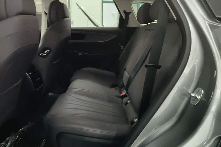 Used Chery Tiggo 9 C-DM 2025 1.5T 106KM Ultra-Comfort Edition 5 Seats Lithium-NMC Left Rear Seat