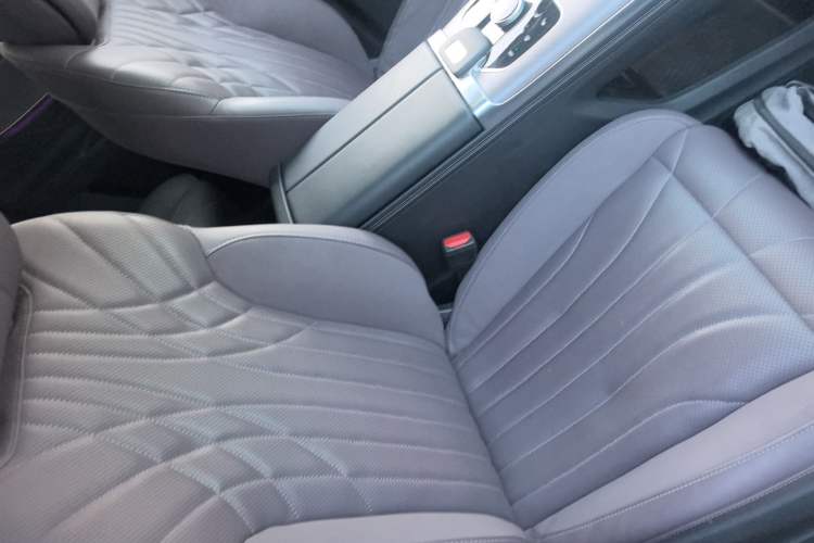 Used Chery Tiggo 9 C-DM 2025 1.5T 106KM Ultra-Comfort Edition 5 Seats Lithium-NMC Right Front Seat