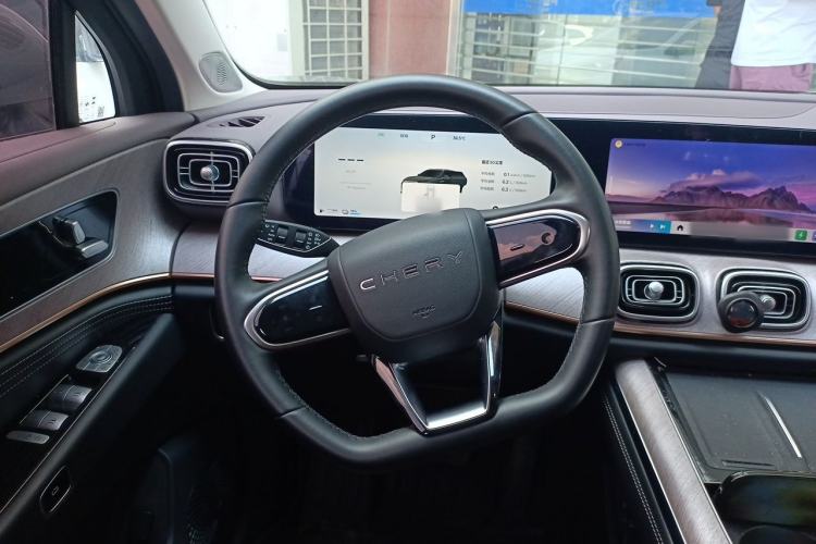 Used Chery Tiggo 9 C-DM 2025 1.5T 106KM Ultra-Comfort Edition 5 Seats Lithium-NMC Steering Wheel
