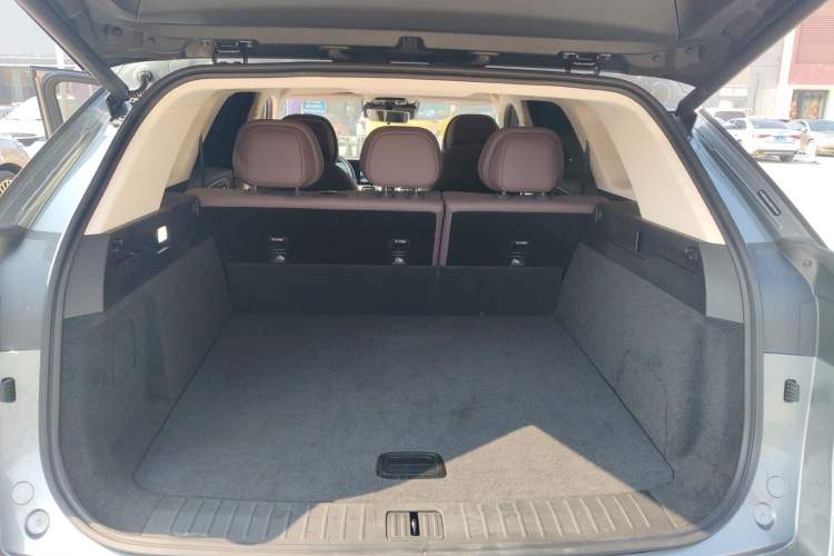 Used Chery Tiggo 9 C-DM 2025 1.5T 106KM Ultra-Comfort Edition 5 Seats Lithium-NMC Trunk