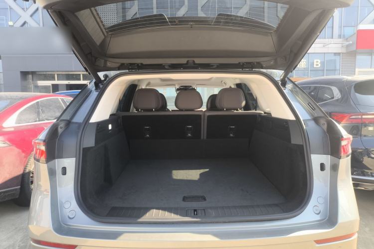 Used Chery Tiggo 9 C-DM 2025 1.5T 106KM Ultra-Comfort Edition 5 Seats Lithium-NMC Trunk