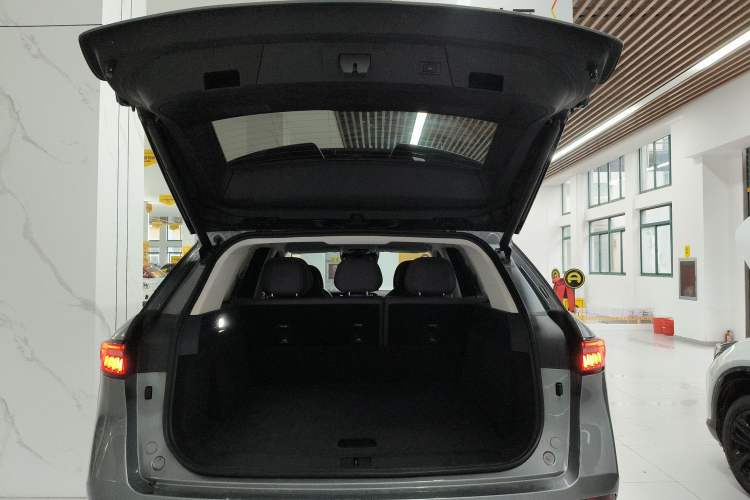Used Chery Tiggo 9 C-DM 2025 1.5T 106KM Ultra-Comfort Edition 5 Seats Lithium-NMC Trunk