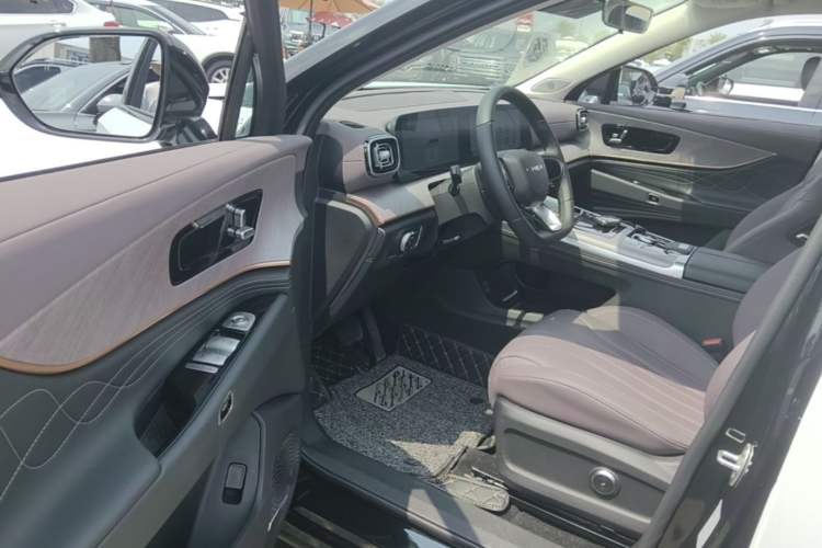Used Chery Tiggo 9 C-DM 2025 1.5T 106KM Ultra-Enjoyment Version 5 Seats Lithium Iron Phosphate Driver Seat