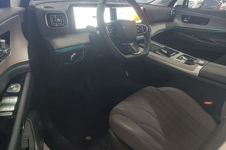 Used Chery Tiggo 9 C-DM 2025 1.5T 106KM Ultra-Comfort Edition 5 Seats Lithium-NMC Driver Seat