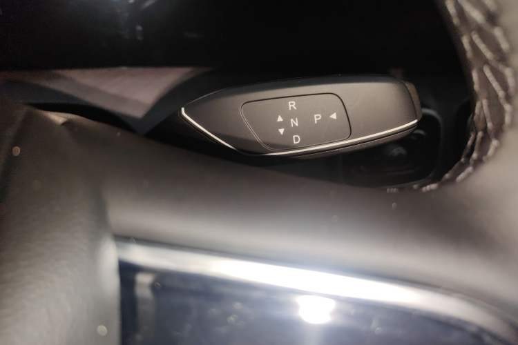 Used Chery Tiggo 9 C-DM 2025 1.5T 106KM Ultra-Enjoyment Version 5 Seats Lithium Iron Phosphate Gear Lever