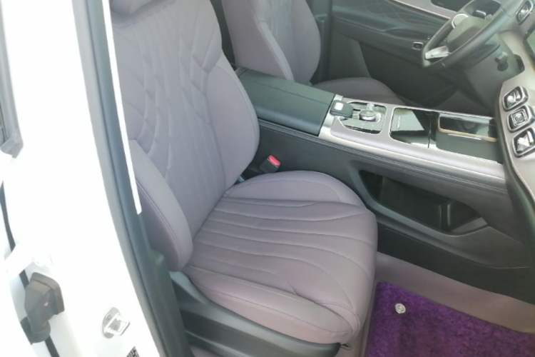 Used Chery Tiggo 9 C-DM 2025 1.5T 106KM Enjoy Edition 5 Seats Lithium-Ion Battery Right Front Seat