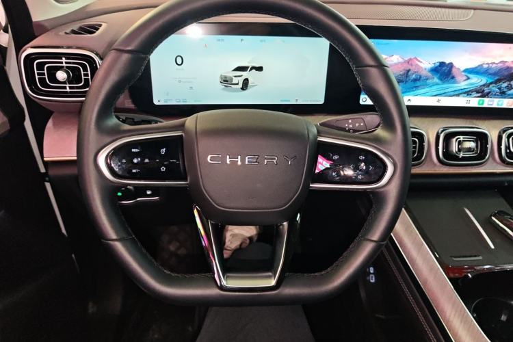 Used Chery Tiggo 9 C-DM 2025 1.5T 106KM Enjoy Edition 5 Seats Lithium-Ion Battery Steering Wheel