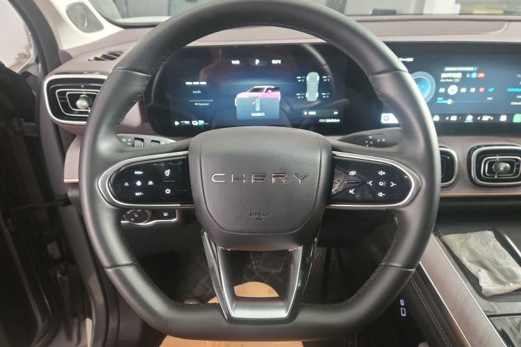 Used Chery Tiggo 9 C-DM 2025 1.5T 106KM Ultra-Enjoyment Version 5 Seats Lithium Iron Phosphate Steering Wheel