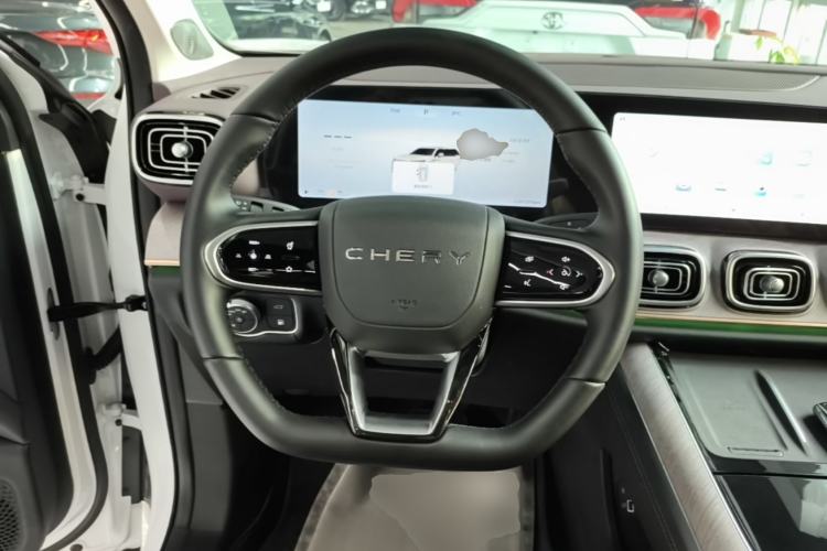Used Chery Tiggo 9 C-DM 2025 1.5T 106KM Ultra-Enjoyment Version 5 Seats Lithium Iron Phosphate Steering Wheel