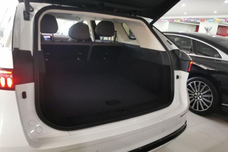 Used Chery Tiggo 9 C-DM 2025 1.5T 106KM Ultra-Comfort Edition 5 Seats Lithium-NMC Trunk