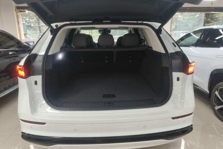 Used Chery Tiggo 9 C-DM 2025 1.5T 106KM Ultra-Enjoyment Version 5 Seats Lithium Iron Phosphate Trunk