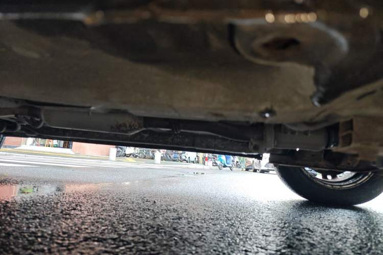 Used Chery X1 2010 1.3L AMT Luxury Edition Chassis Front Right