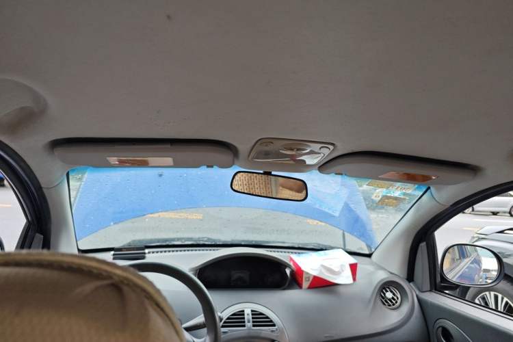 Used Chery X1 2010 1.3L AMT Luxury Edition Headliner