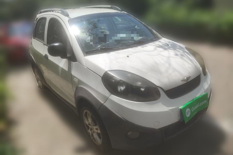 Used Chery X1 2010 Edition Enhanced Model 1.3L Manual Comfort Version Front Right 45 Deg