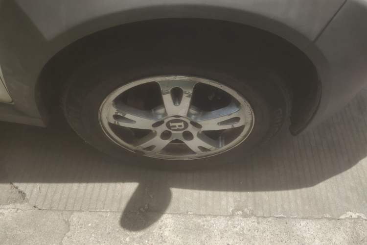 Used Chery X1 2010 Edition Enhanced Model 1.3L Manual Comfort Version Right Front Wheel Hub