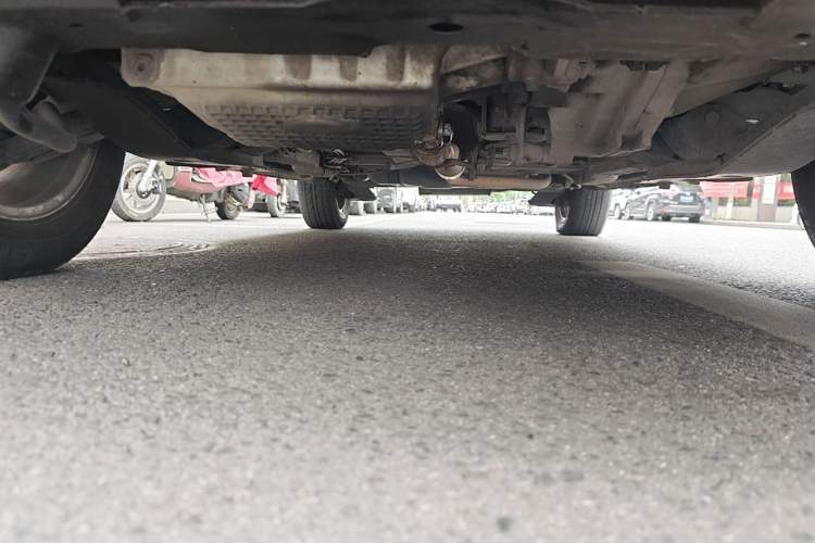 Used Chery X1 2011 1.3L AMT Luxury Model Chassis Front