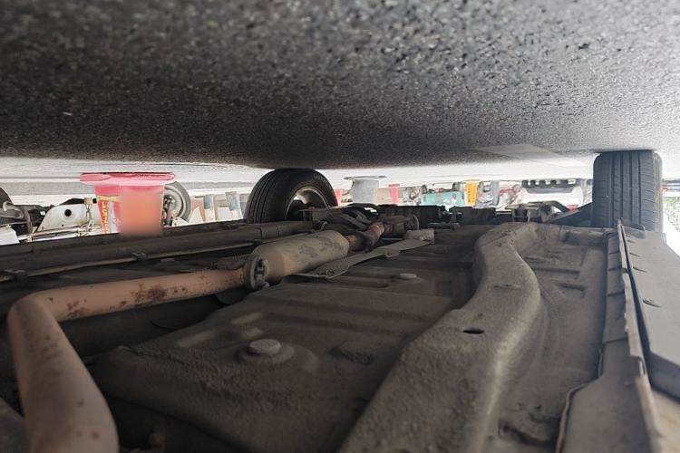 Used Chery X1 2011 1.3L AMT Luxury Model Chassis Rear Left