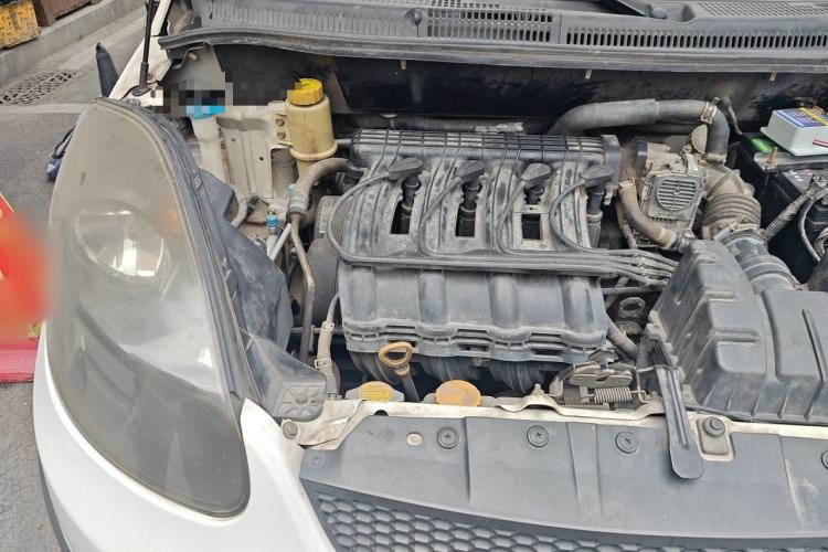Used Chery X1 2011 1.3L AMT Luxury Model Engine Bay Right