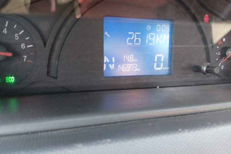 Used Chery X1 2011 1.3L AMT Luxury Model Odometer Close Up
