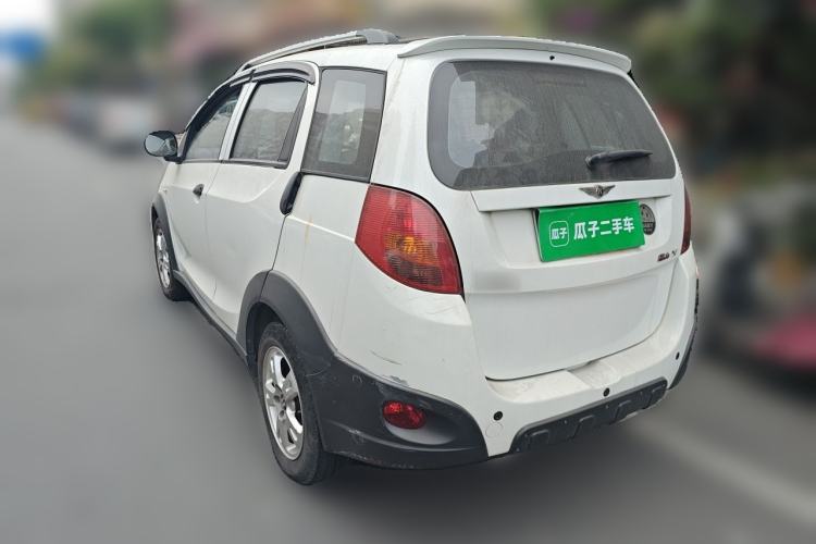 Used Chery X1 2011 1.3L AMT Luxury Model Rear Left 45 Deg