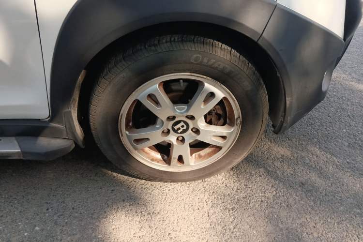 Used Chery X1 2011 1.3L AMT Luxury Model Right Front Wheel Hub