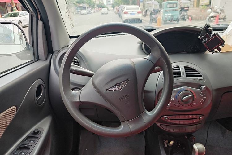 Used Chery X1 2011 1.3L AMT Luxury Model Steering Wheel