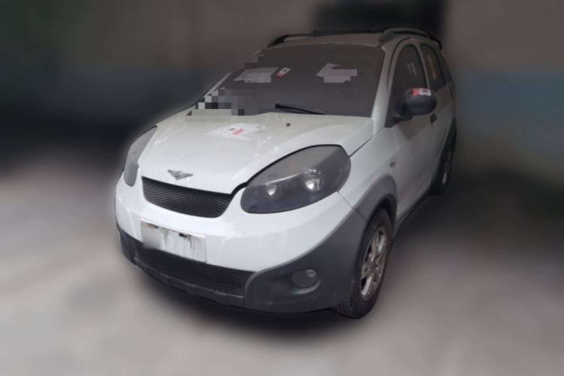 Used Chery X1 2012 1.5L Manual Luxury Version Front Left 45 Deg